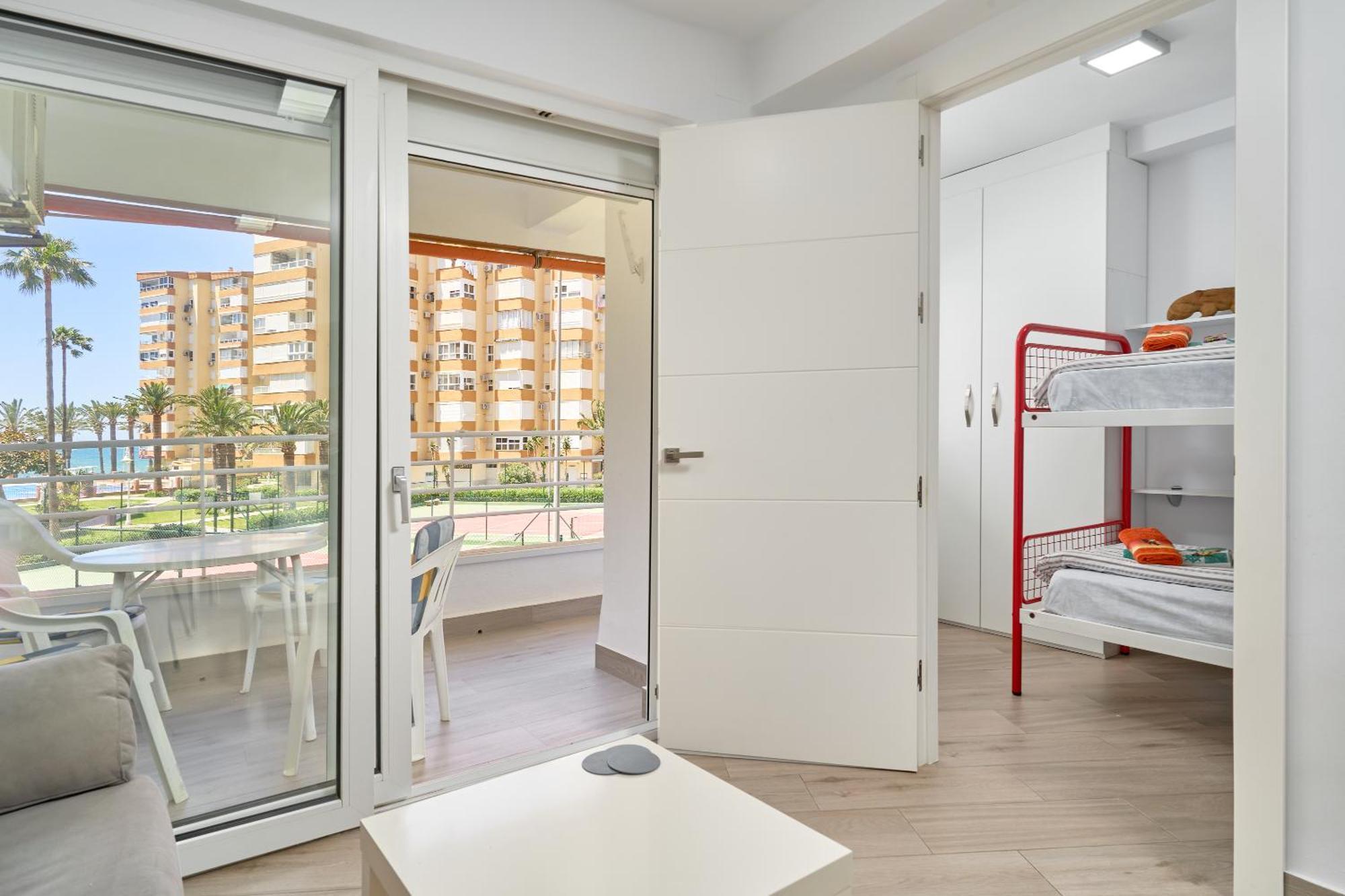 Apartamento Primera Linea Playa Algarrobo Costa Kültér fotó